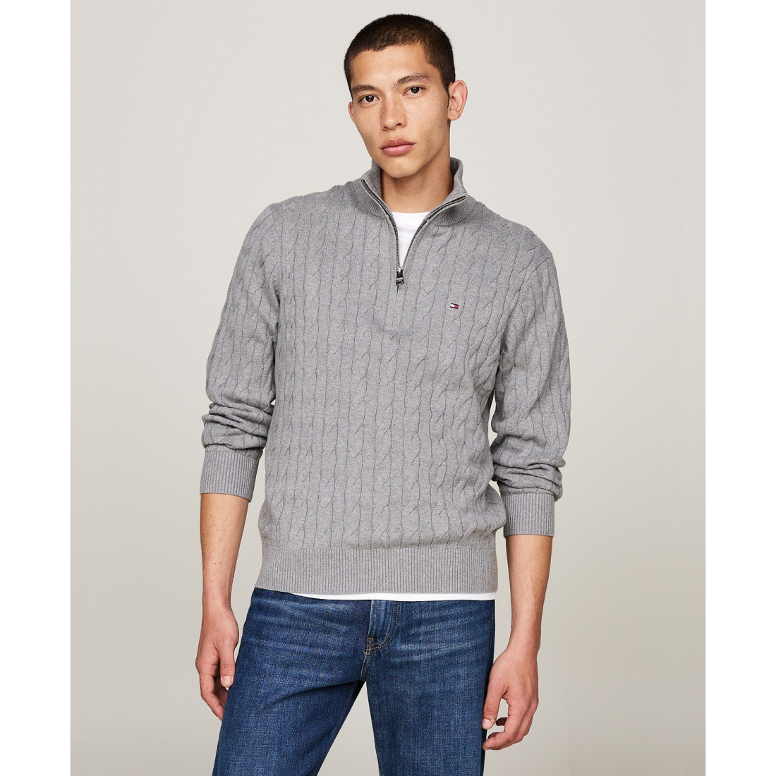'Long-Sleeve Cable Knit Quarter-Zip Sweater' pour Hommes