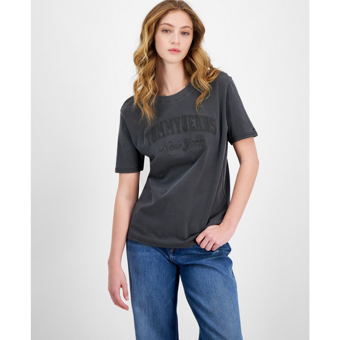 T-shirt 'Relaxed Varsity Logo' pour Femmes