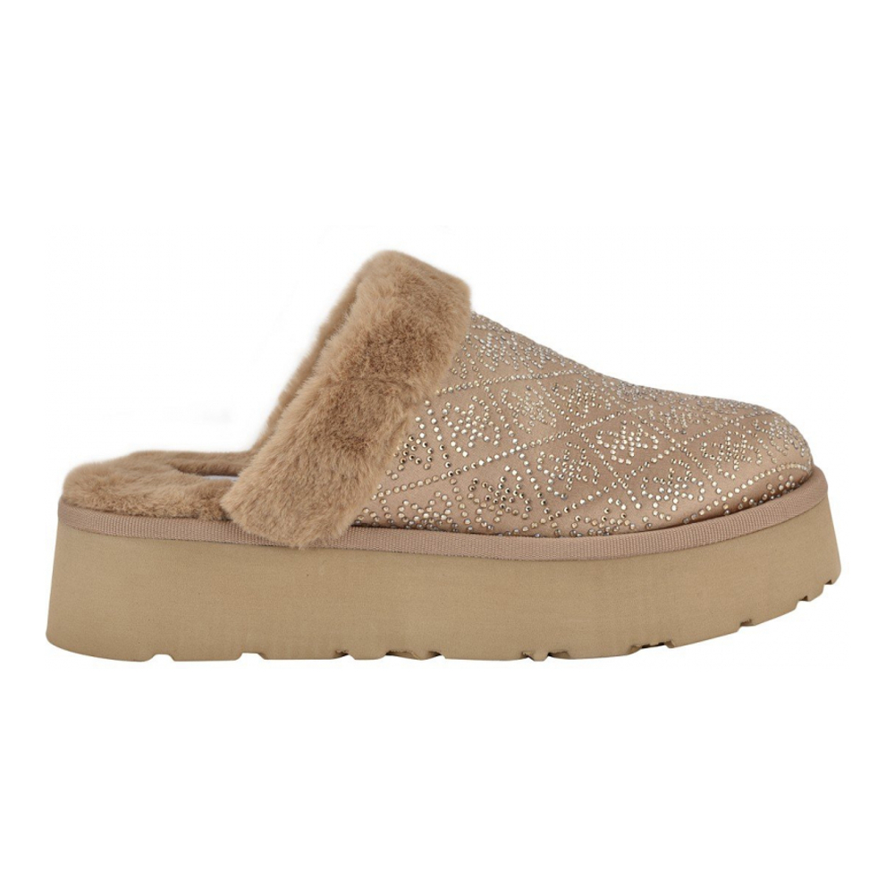 Women's 'Danikas Slip-On Slippers' Slippers