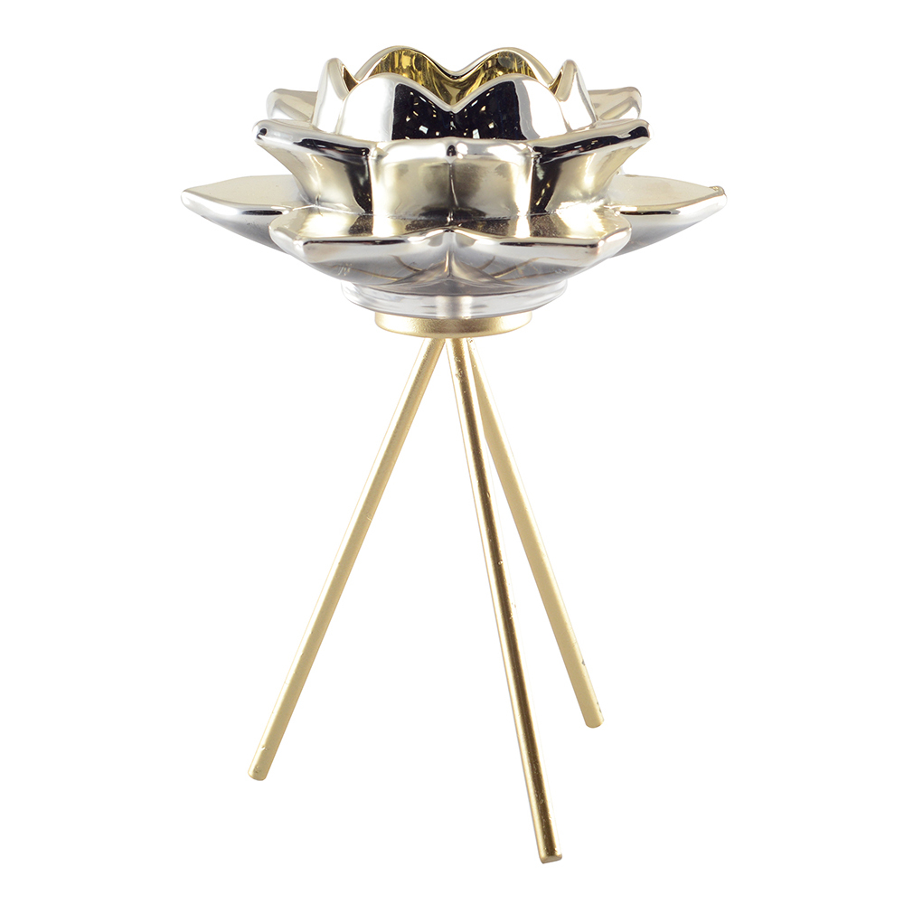 Gold Flower Candlestick On Base - 15 x 15 x 20.5 cm
