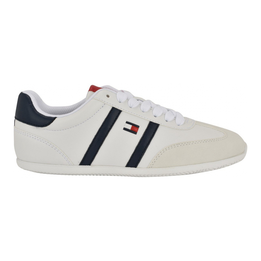 'Eryanne Signature Logo Lace-Up Sneakers' pour Femmes