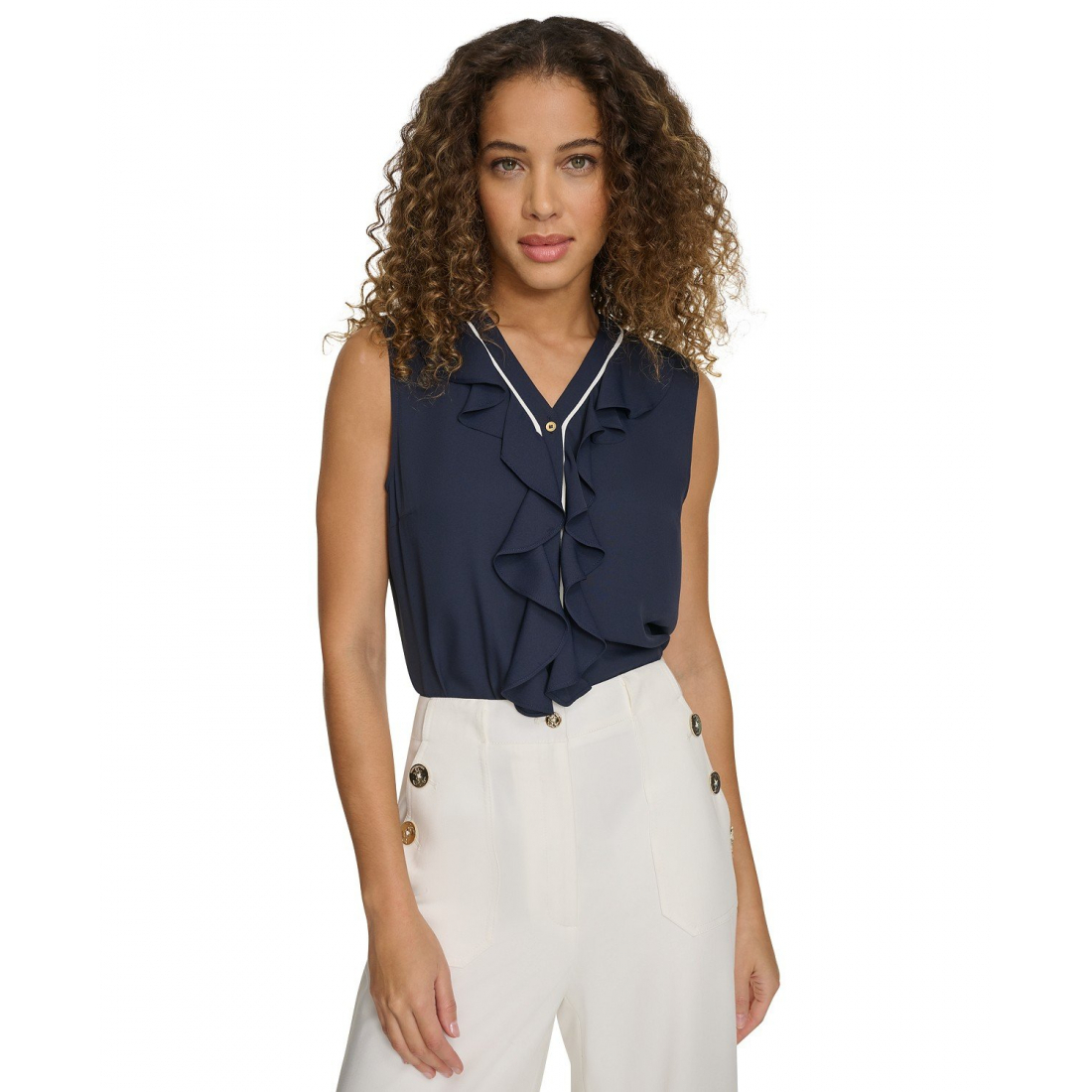 'Sleeveless Button-Front Ruffled Blouse' pour Femmes