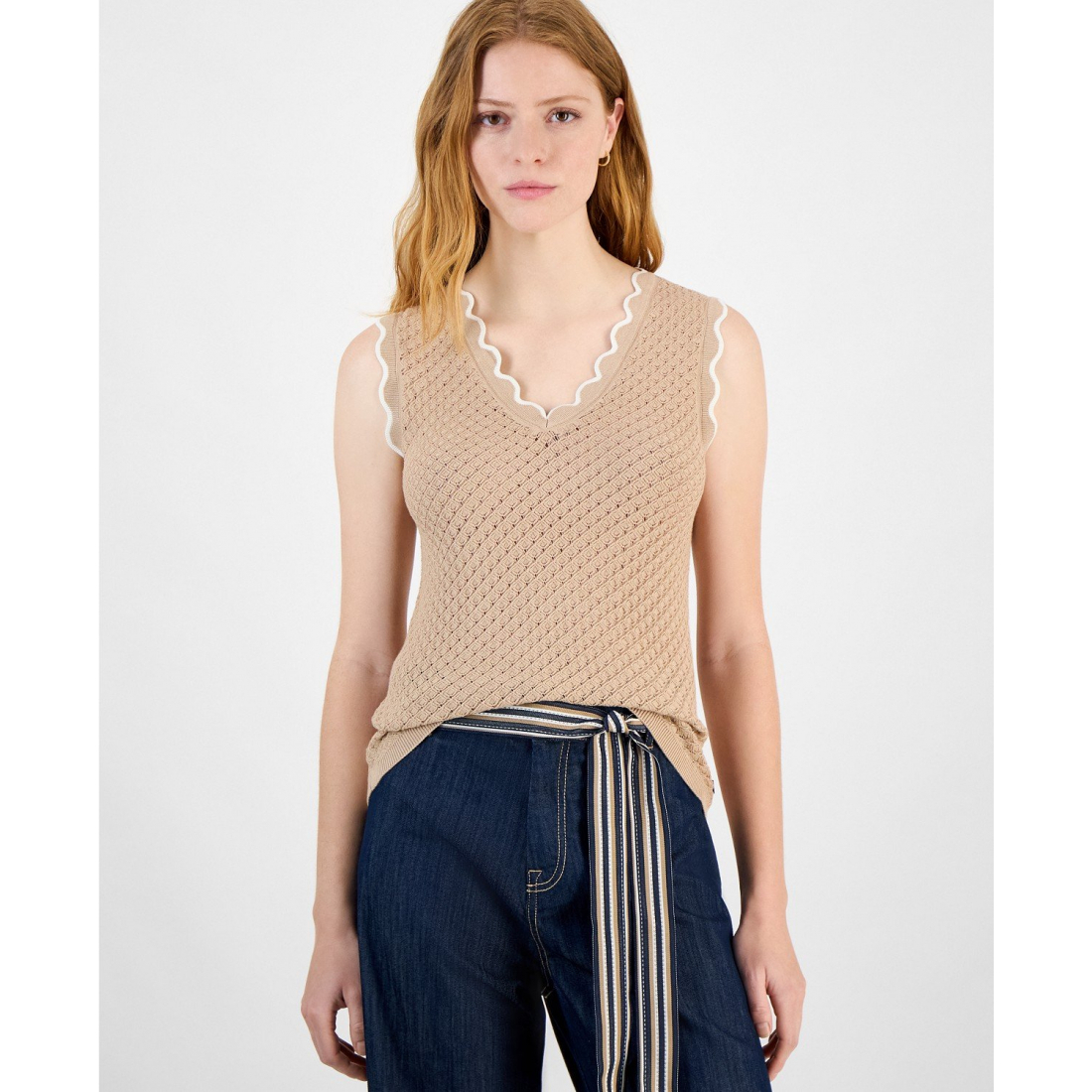 'Scalloped-Edge Pointelle Sweater' pour Femmes