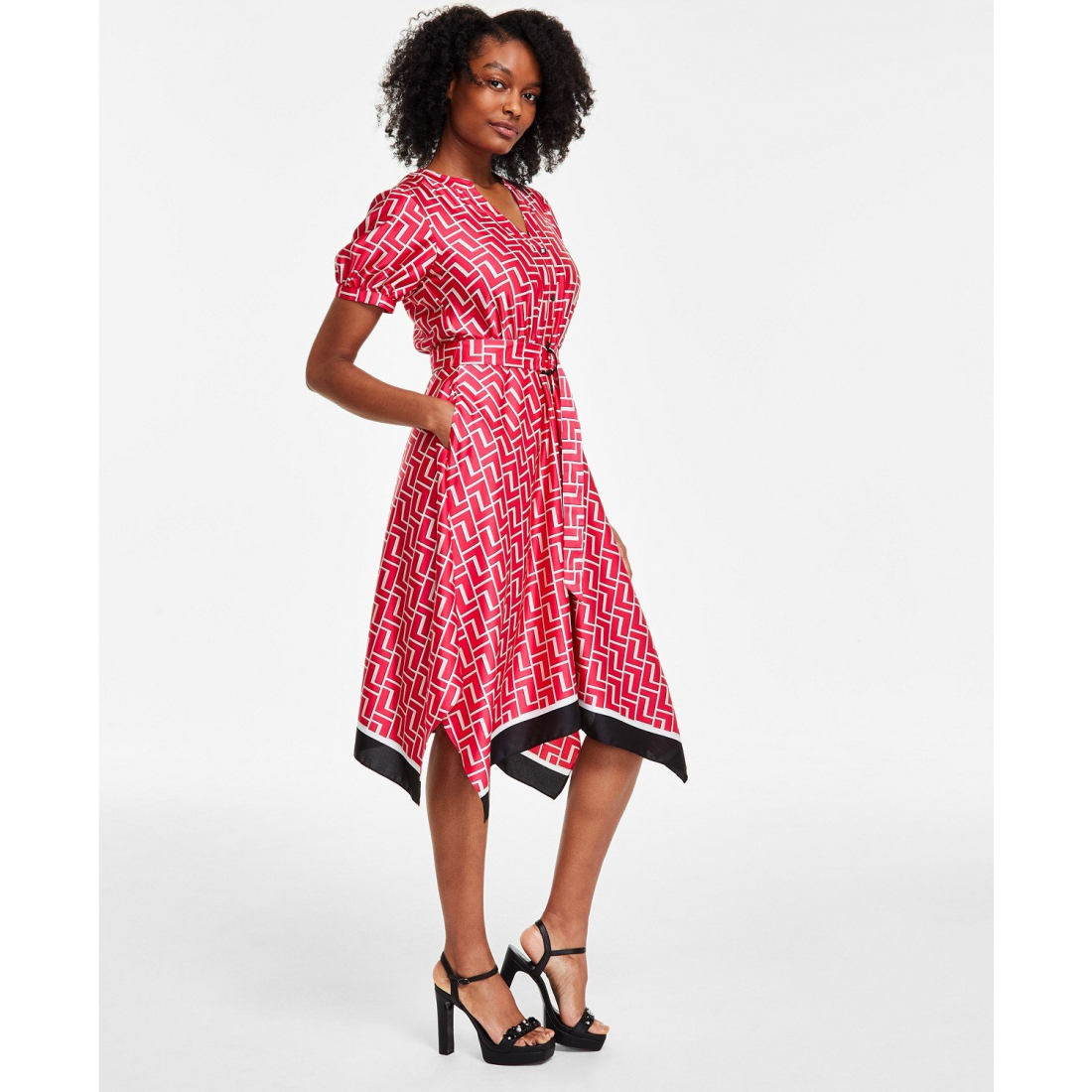 Robe ajustée et évasée 'Belted Satin' pour Femmes