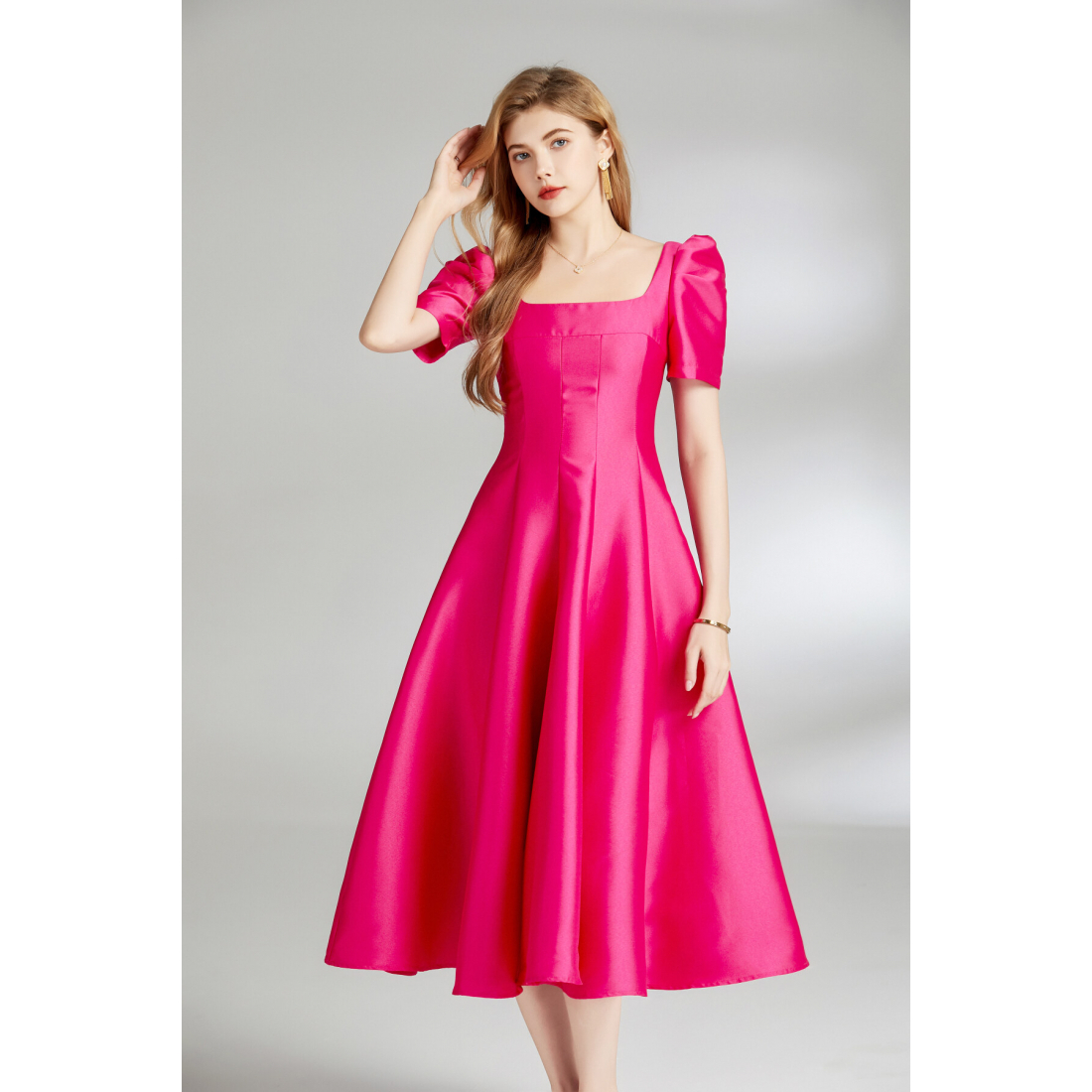 Robe 'French Hepburn-Style Fitted Waist Flared Square-Neck Evening' pour Femmes