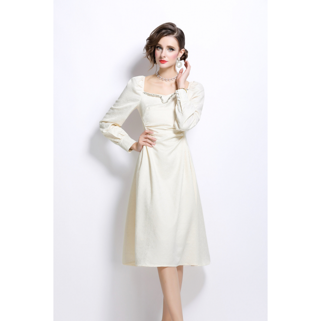 Robe Midi 'Jacquard Hand-Embellished Puff Sleeve' pour Femmes