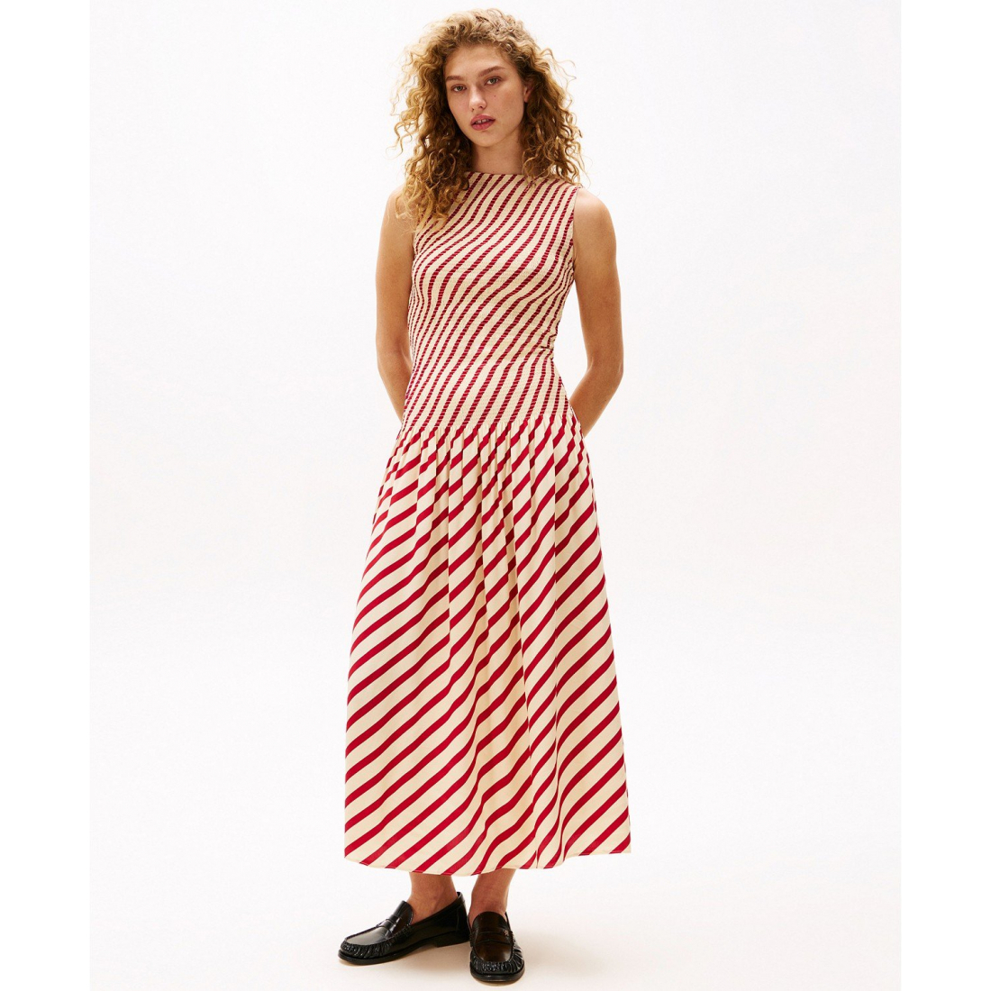 Women's 'x Sofia Richie Grainge Striped Smocked-Bodice Maxi Dress'