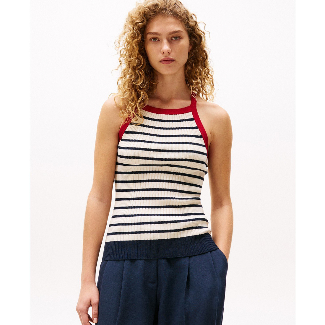 'x Sofia Richie Grainge Striped Cross-Back Sweater Tank Top' pour Femmes