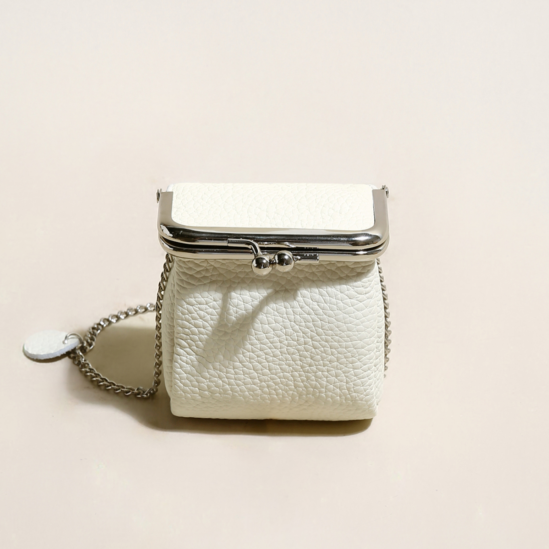 Women's 'Modern Ball Clasp' Coin Purse