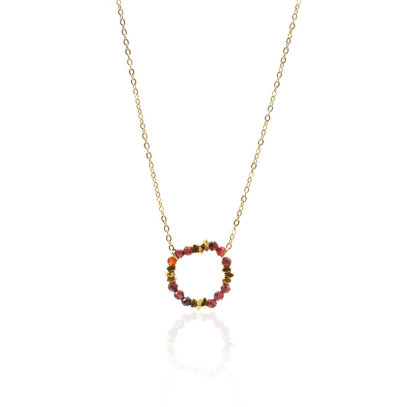 Women's 'Rosecliff Circle Garnet' Necklace