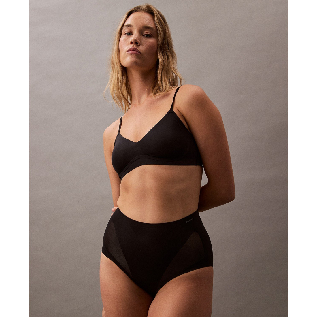 Culotte sculpant 'Stay-Put Firm Mesh' pour Femmes