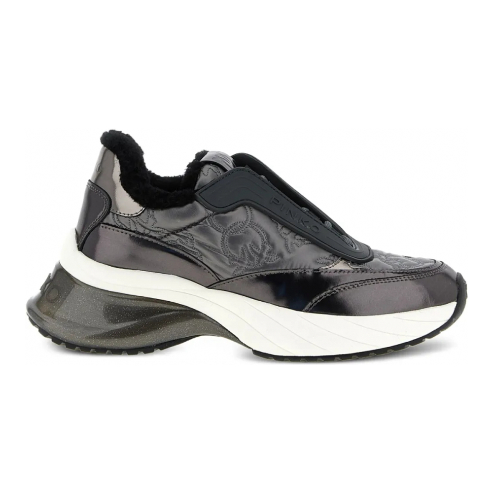 Women's 'Ariel 19' Sneakers