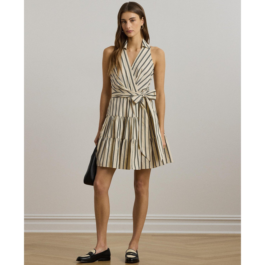 Women's 'Two-Tone Crepe Sleeveless' Gown