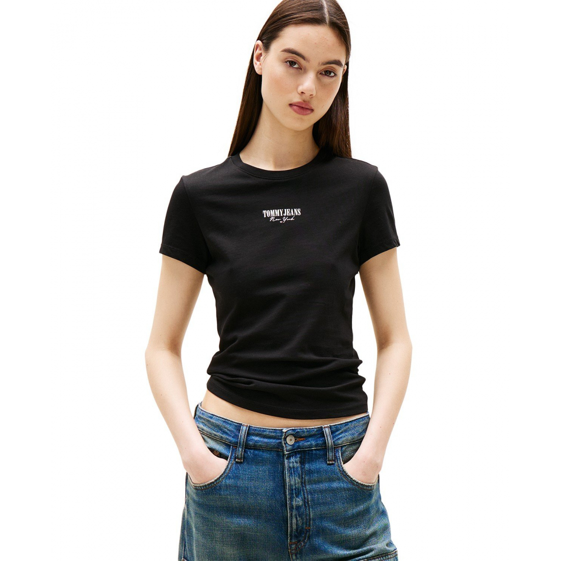 Women's 'Slim-Fit Essential Logo Graphic' T-Shirt