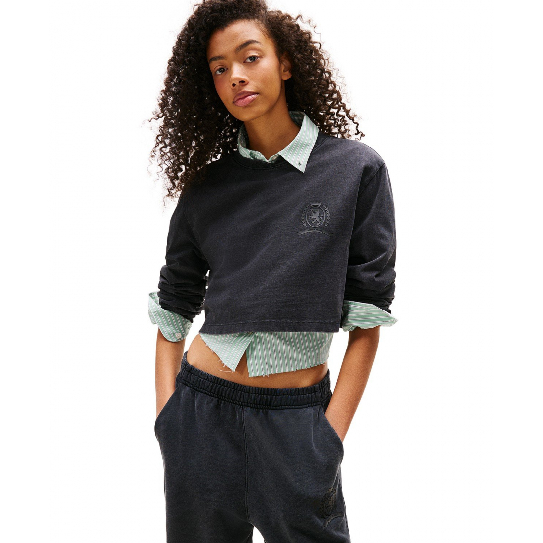 T-shirt 'Cotton Notch-Collar Relaxed Crop Crest' pour Femmes