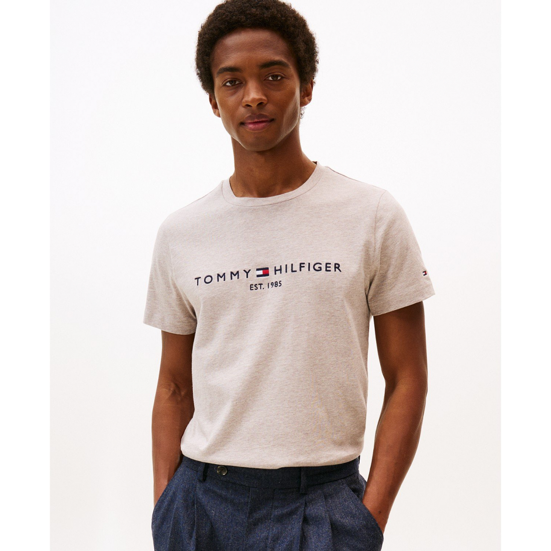 T-shirt 'Embroidered Logo Slim-Fit Crewneck' pour Hommes