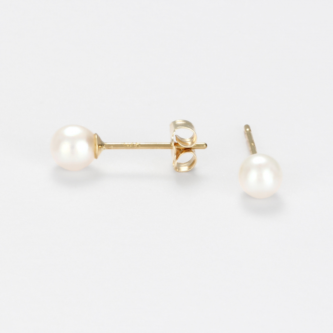 Women's 'My Pearl' Earrings