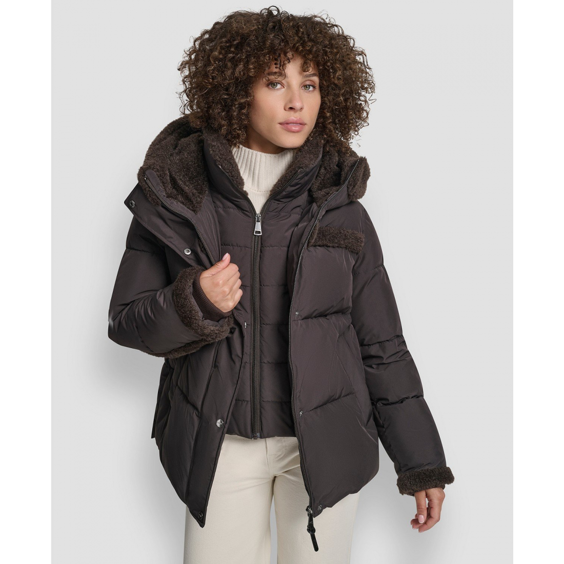 Manteau matelassé 'Detailed Hooded' pour Femmes