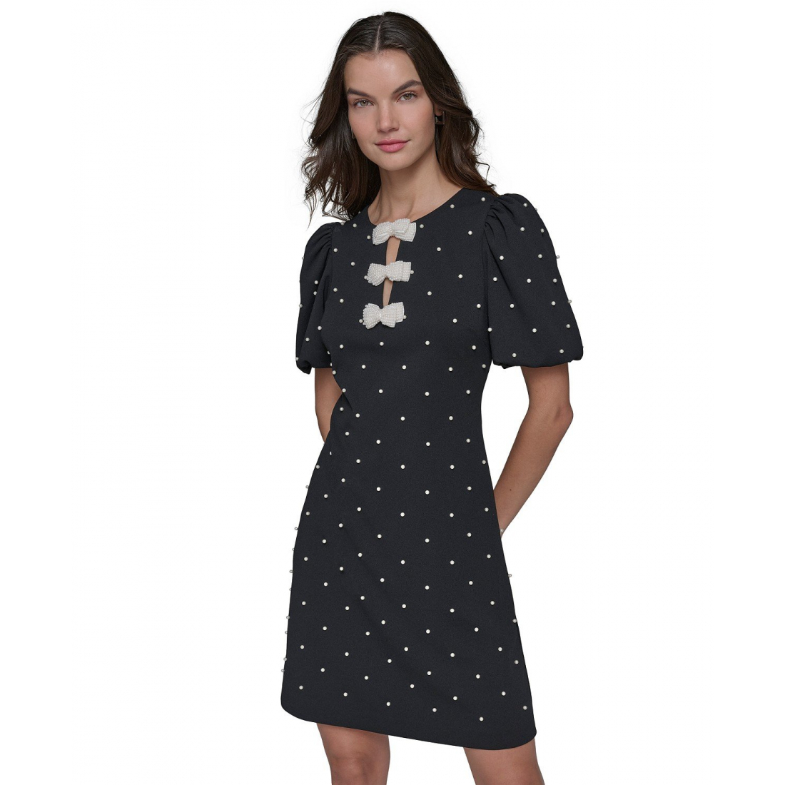Robe mini 'Scuba Crepe Sheath with Neckline Pearl Bow Details' pour Femmes