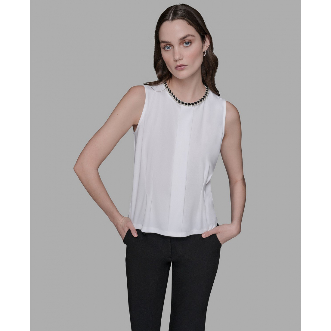 Blouse sans manches 'Embellished Pleated Top' pour Femmes
