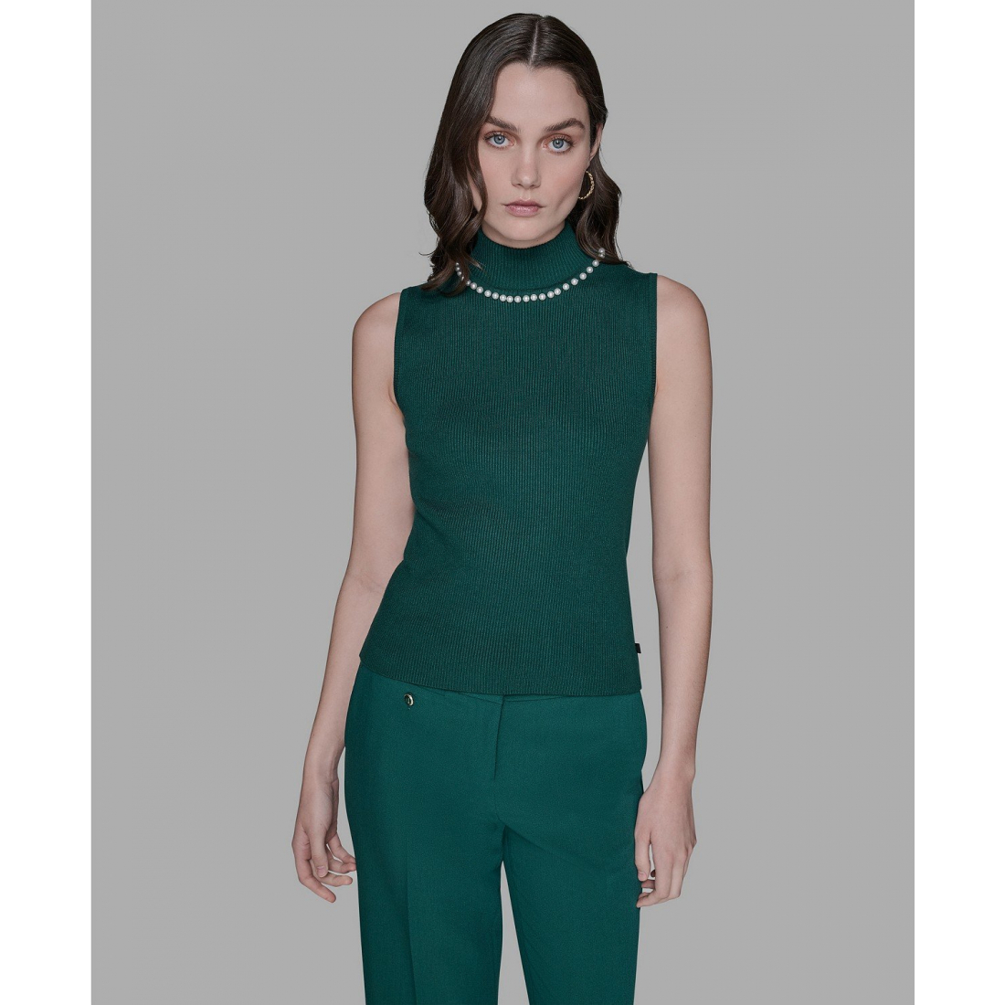 Top dos nu 'Bead-Embellished Sleeveless Mock-Neck Top' pour Femmes