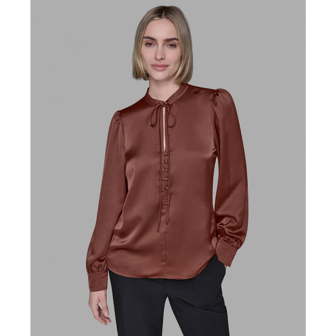 'Tie Neck Top' pour Femmes