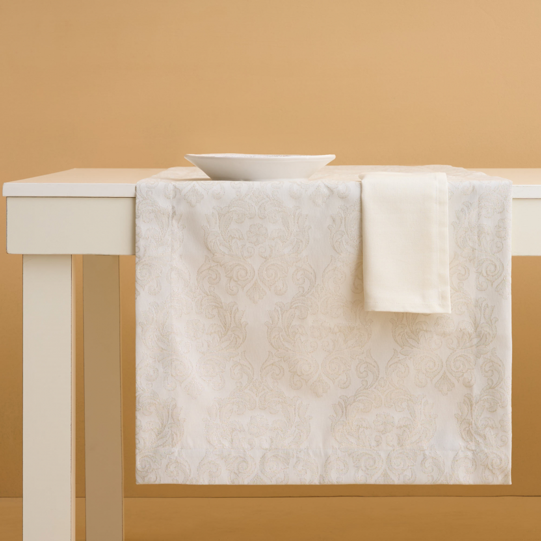 Snow Set Runner + 2 Napkins, Silver