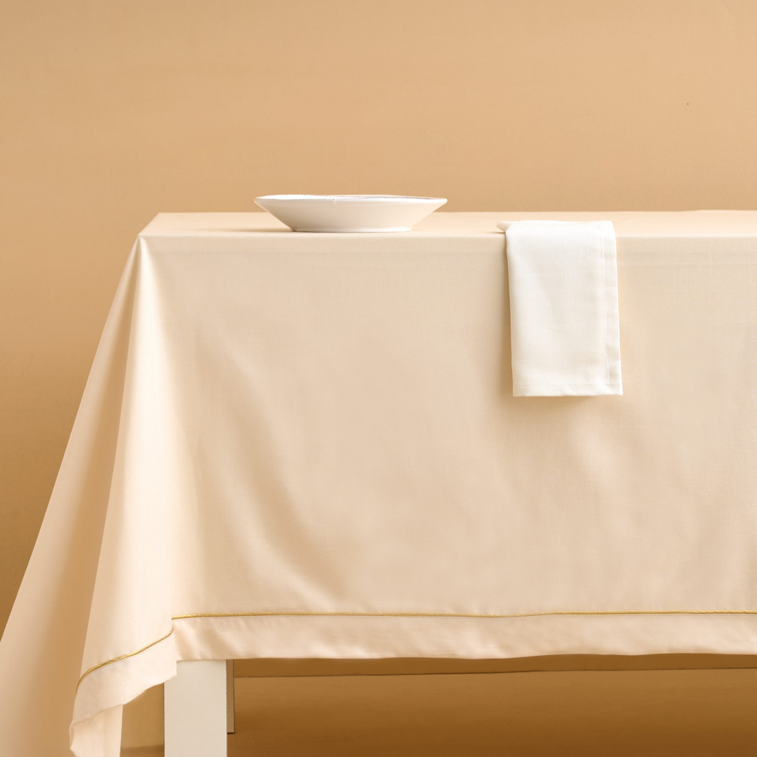Christmas Linen Tablecloth 180x270 cm, Ivory/Gold