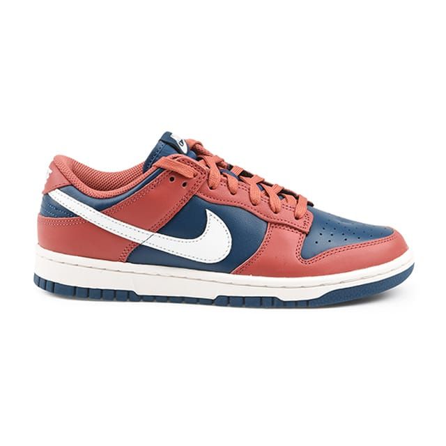 Women's 'W DUNK LOW' Sneakers