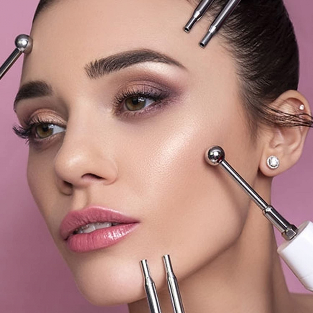 Dispositif de rajeunissement facial par mésothérapie avec micro-aiguilles Meso Pro