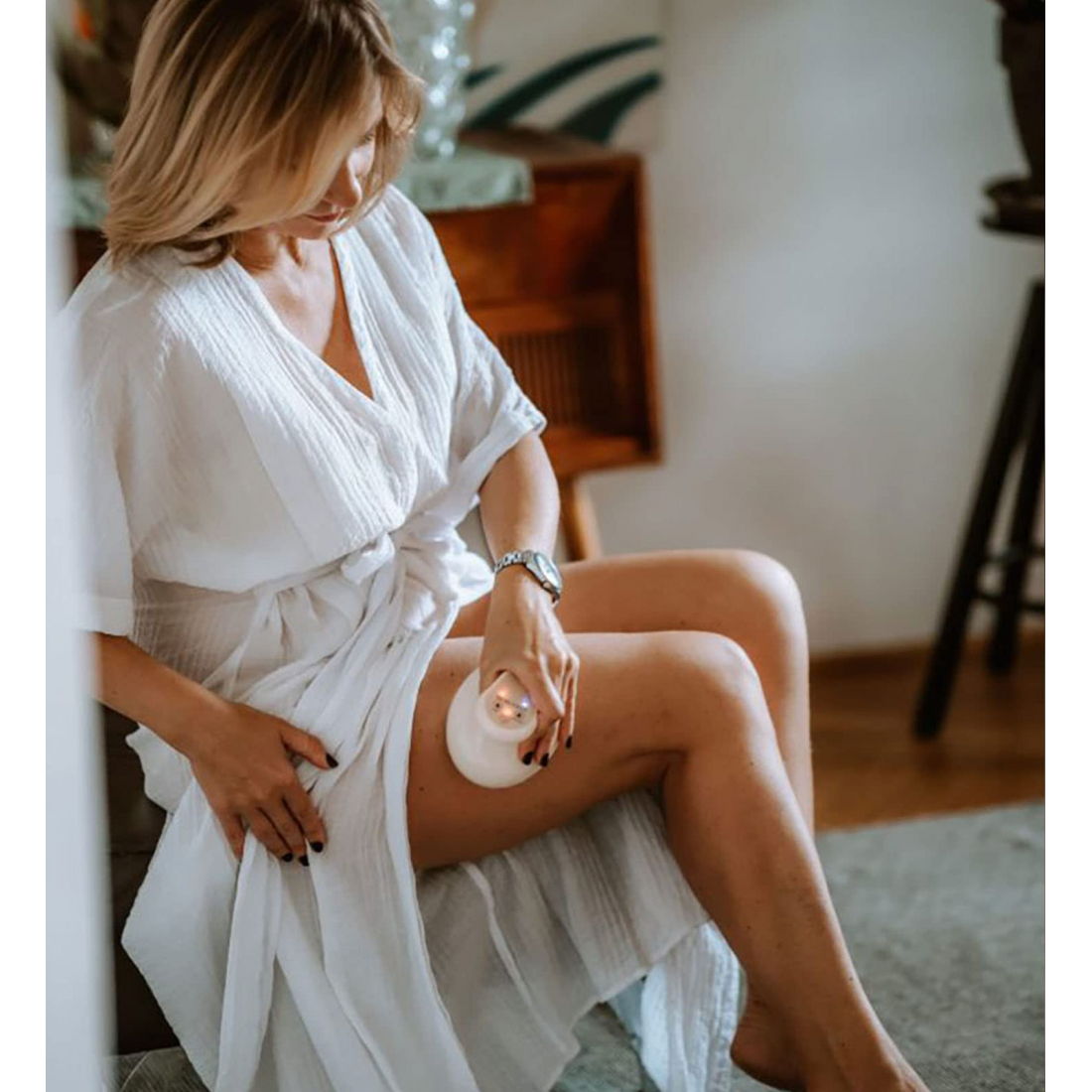 Modello Body 24W Anti-Cellulite Suction Body Massager with Magnetotherapy and Red Light