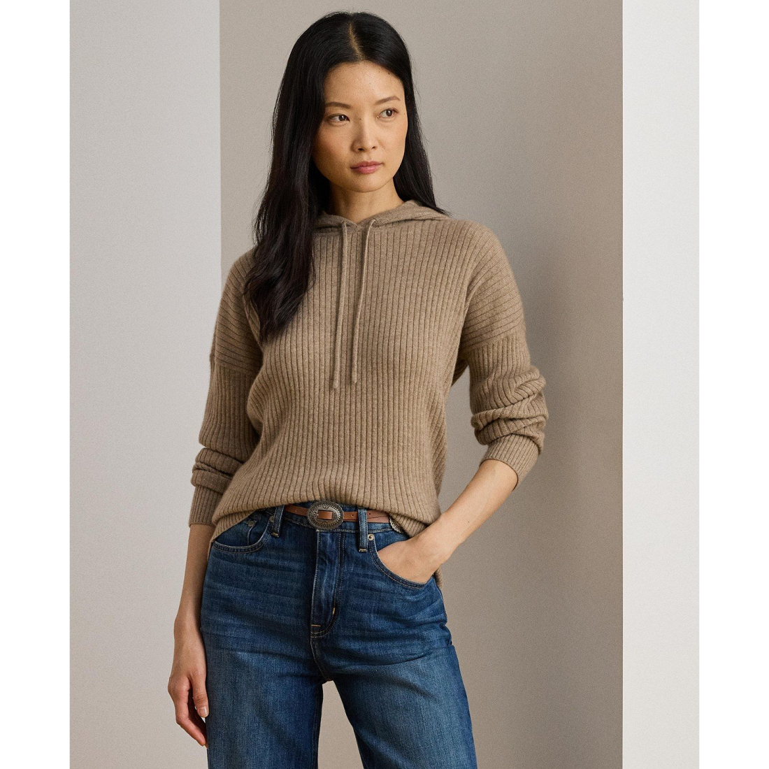 'Cashmere Yaymin Long Sleeve Sweater Hoodie' pour Femmes