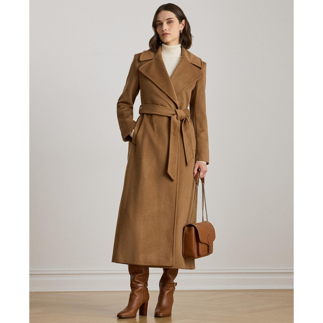 'Stitch-Trim Notch-Collar Belted Coat' pour Femmes