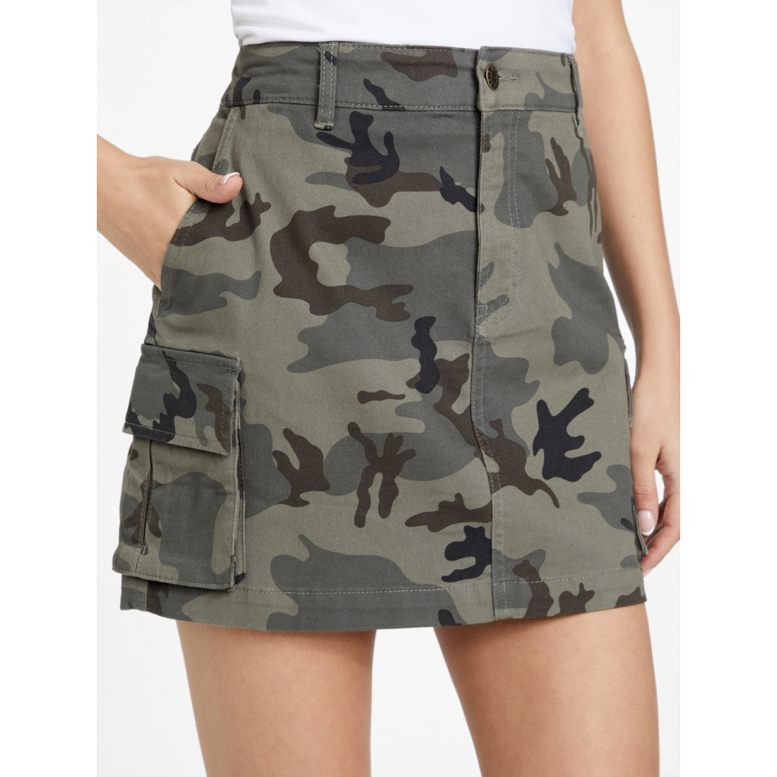 'Whitney Camouflage Cargo Skirt' pour Femmes