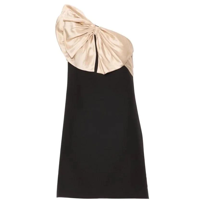 'Crepe Couture' Off-Shoulder Kleid für Damen