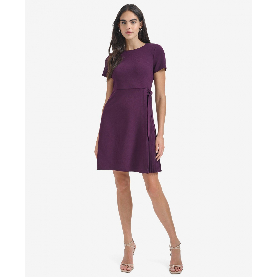 'Short Sleeve Pleat Dress' pour Femmes
