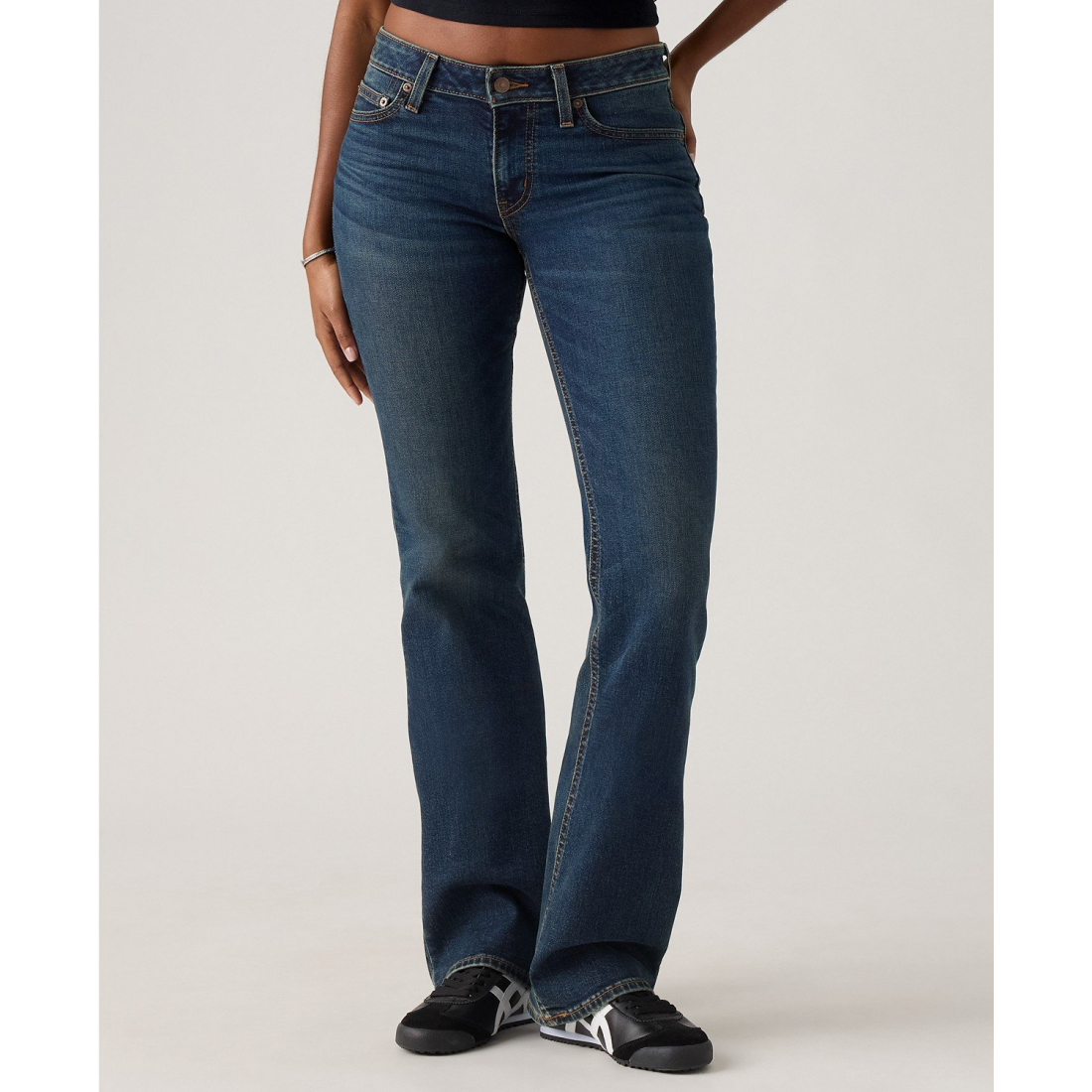 'Superlow Low-Rise Bootcut Jeans' pour Femmes