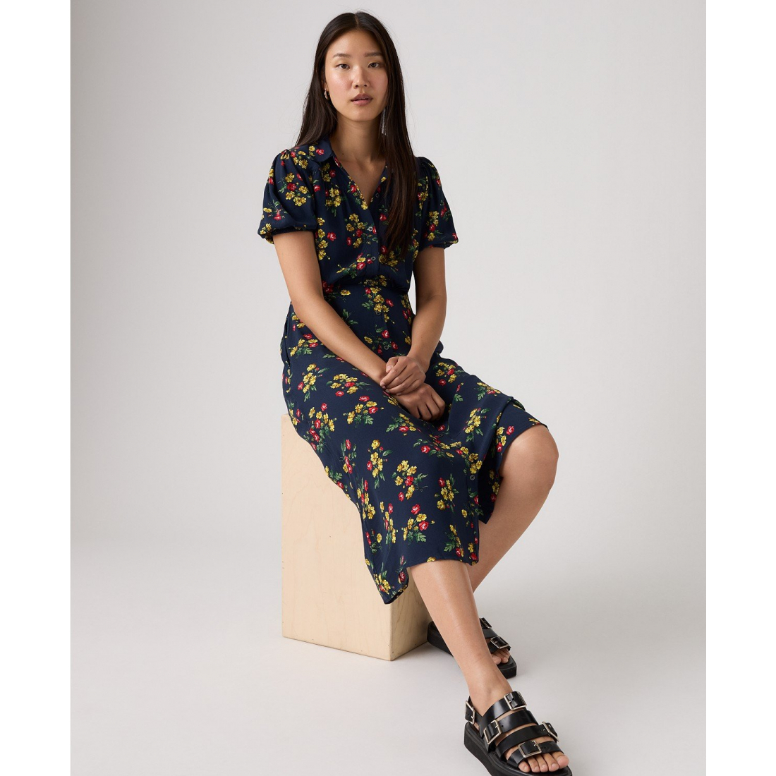 'Premium Rosa Short Sleeve Midi Dress' pour Femmes