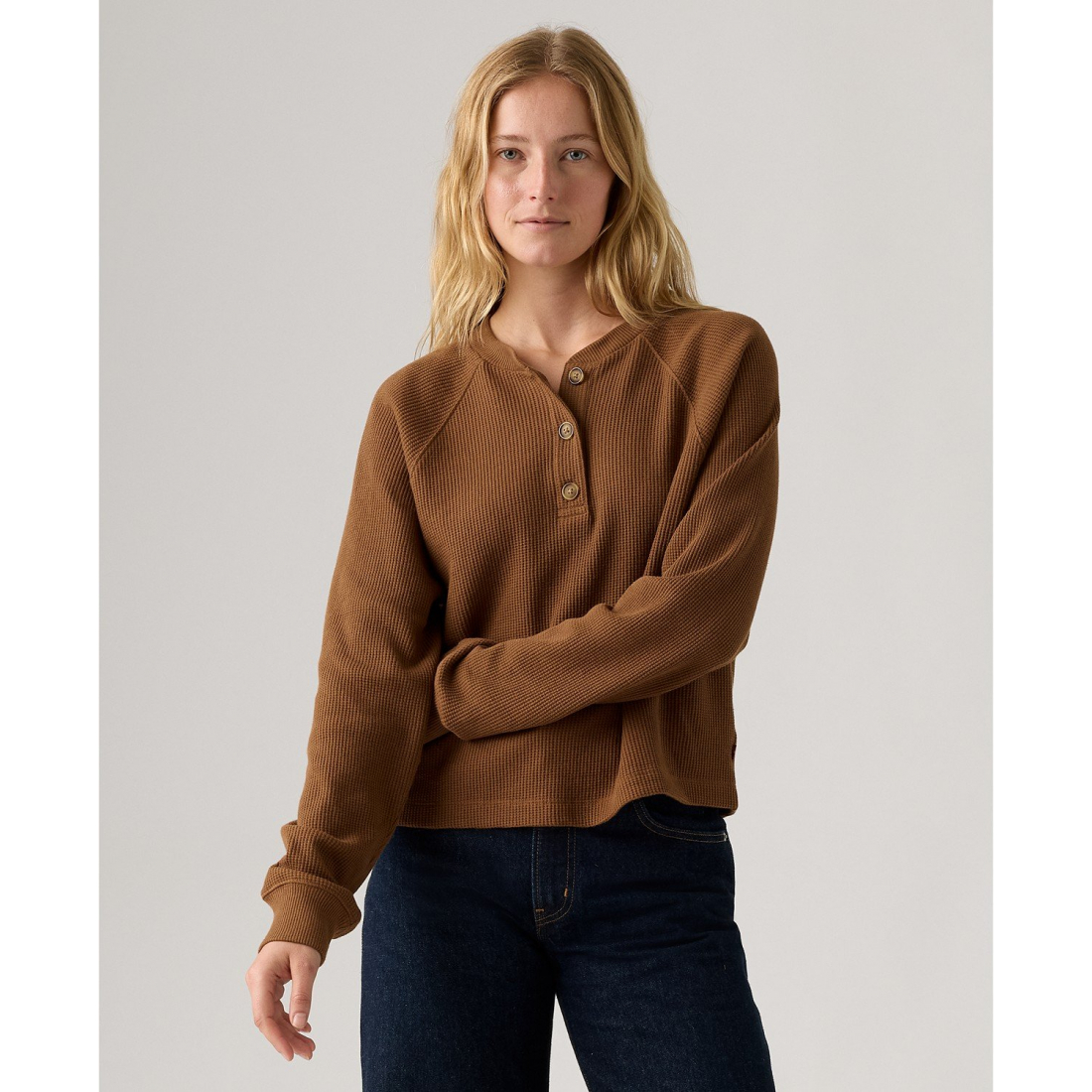 'Lassen Henley Long Sleeve Top' pour Femmes