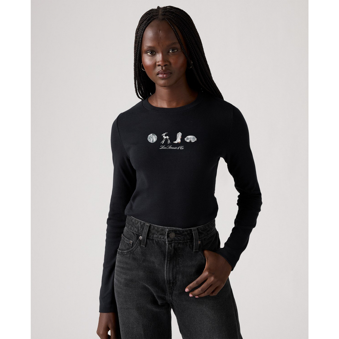 'Graphic Essential Long Sleeve T-Shirt' pour Femmes