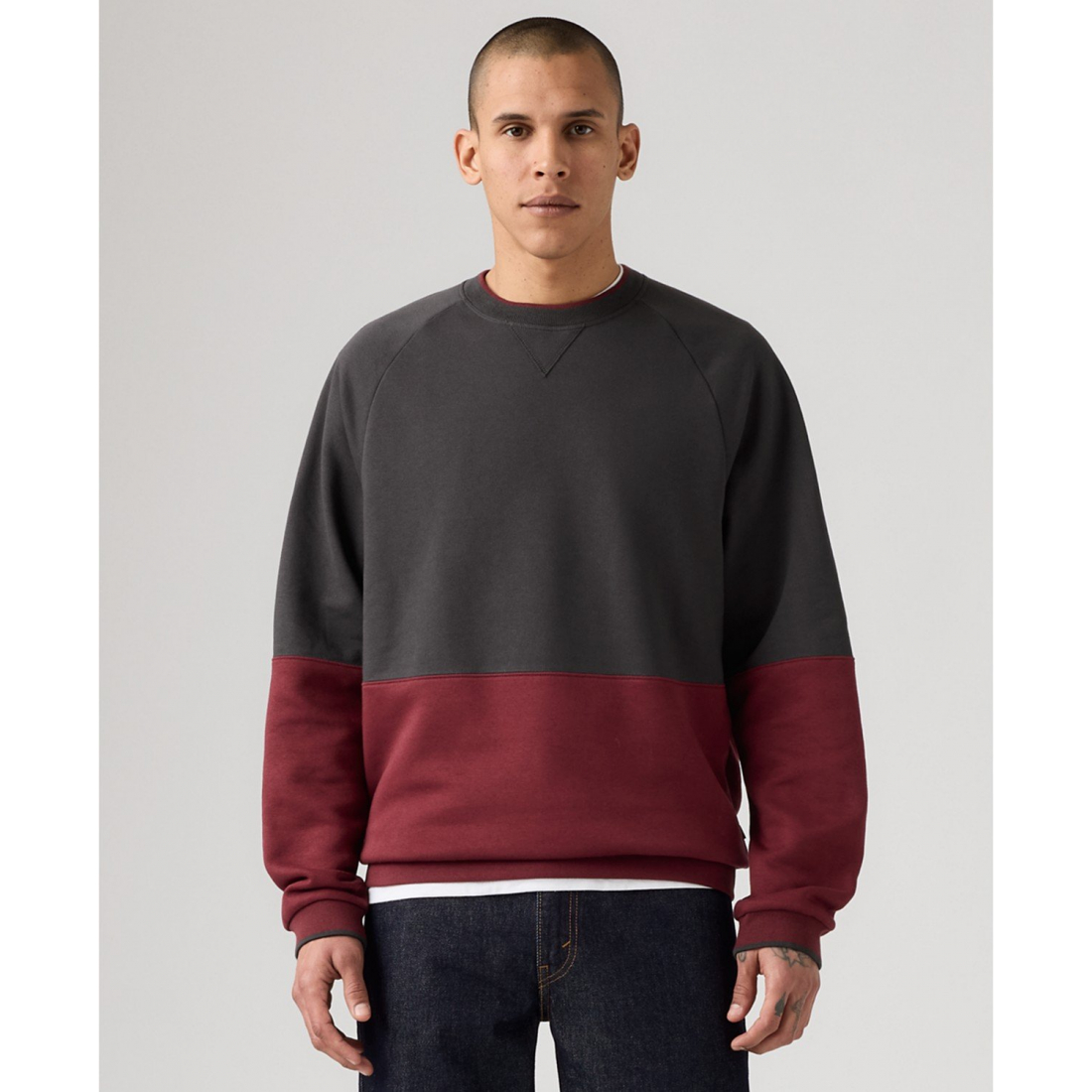 Men's 'Levi'® Relaxed Fit Crewneck Long Sleeve Red Tab Logo Sweatshirt'