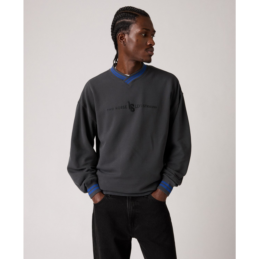 'V-Neck Long-Sleeve Sweatshirt' pour Hommes