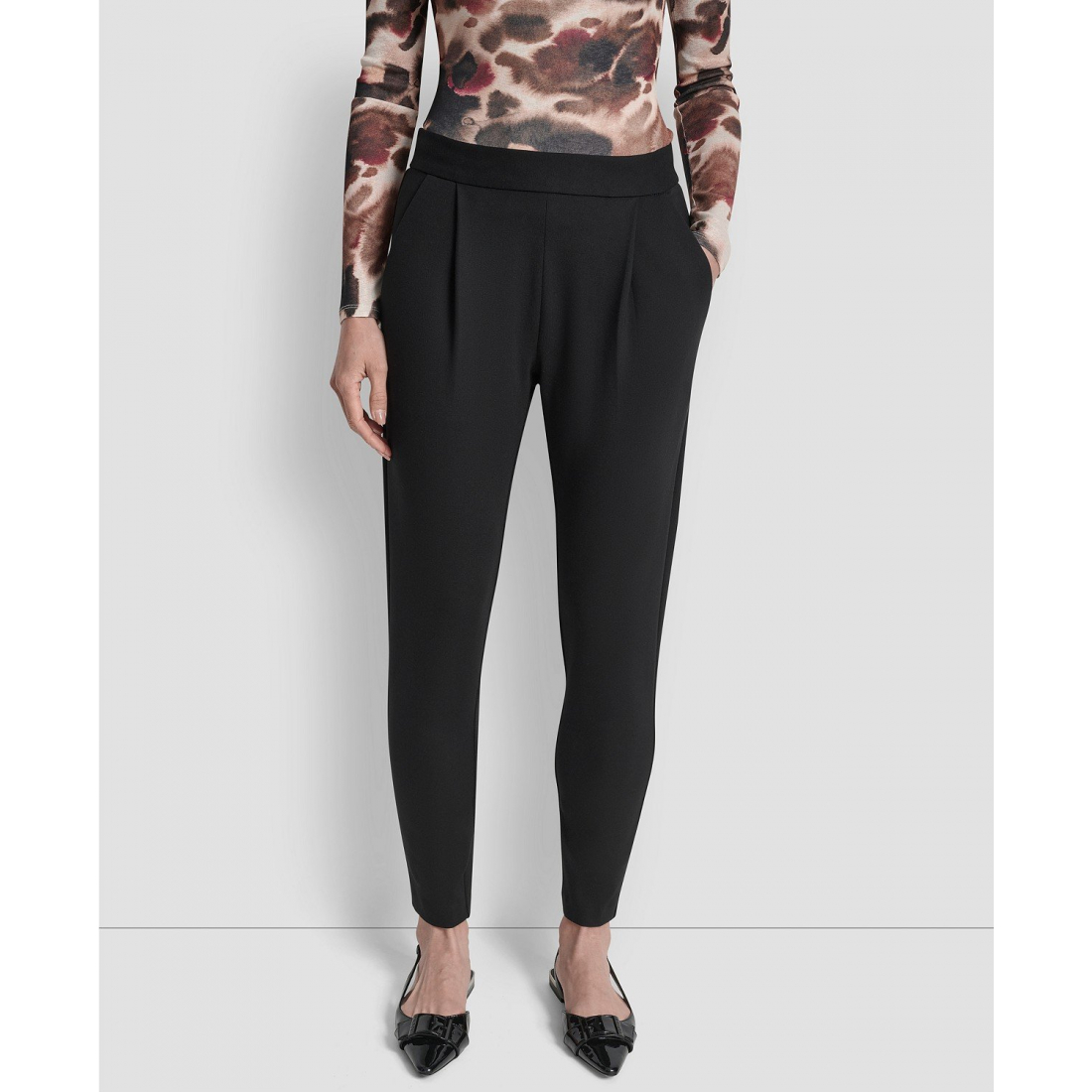 Women's 'Double Pleated Ponte Mid Rise' Trousers