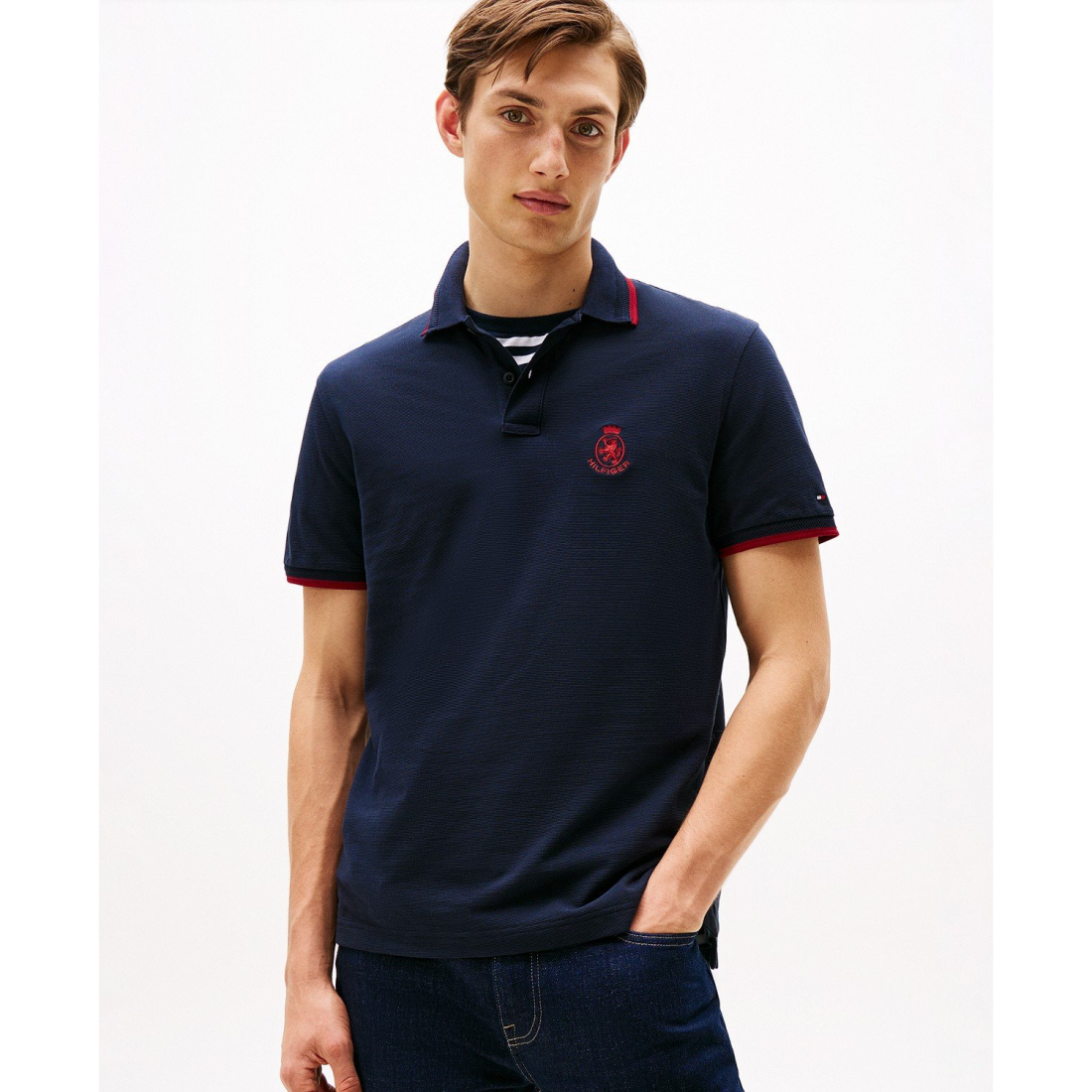 'Seasonal Embroidered Crest Regular Fit Tipped Polo Shirt' pour Hommes