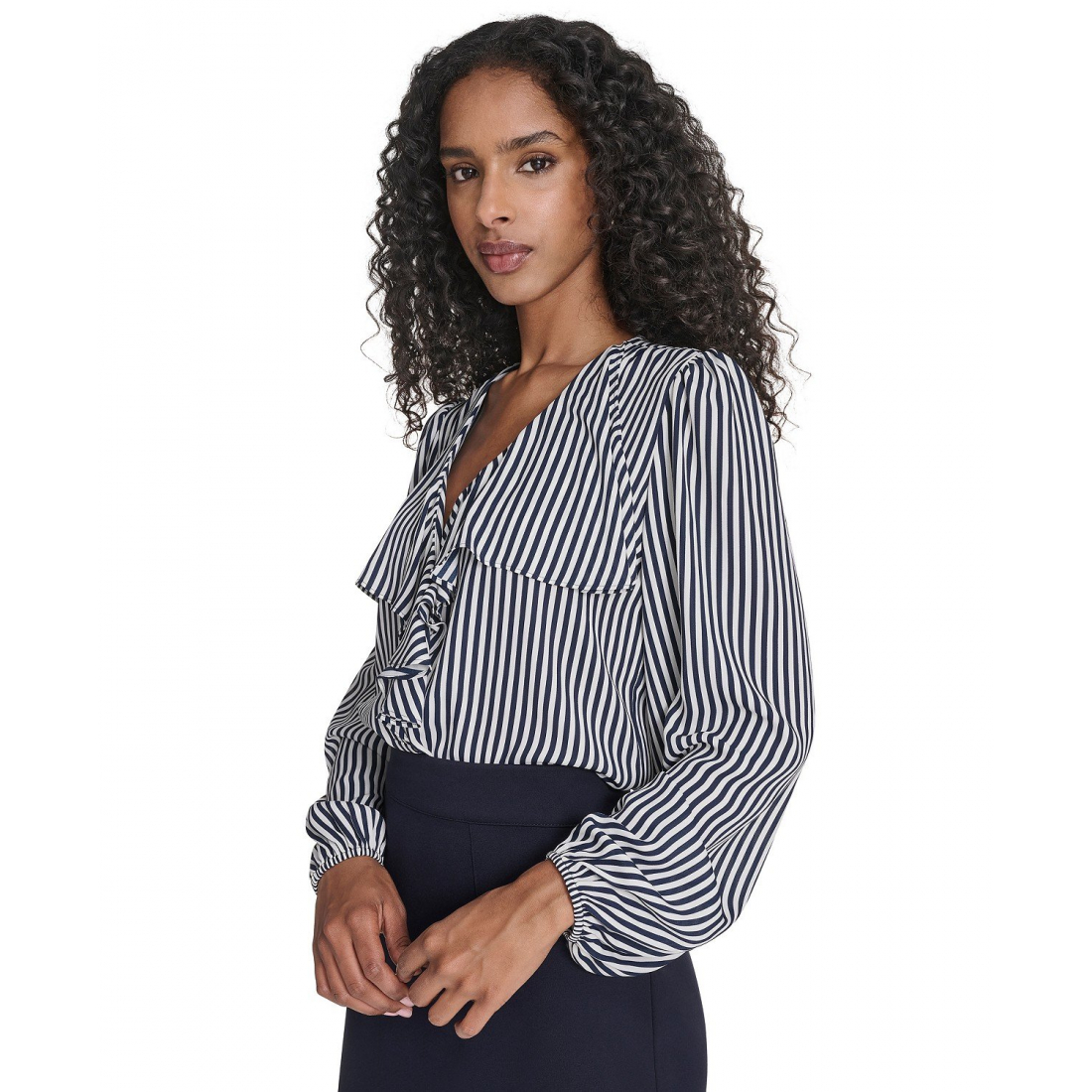 'Striped V-Neck Ruffle Top' pour Femmes