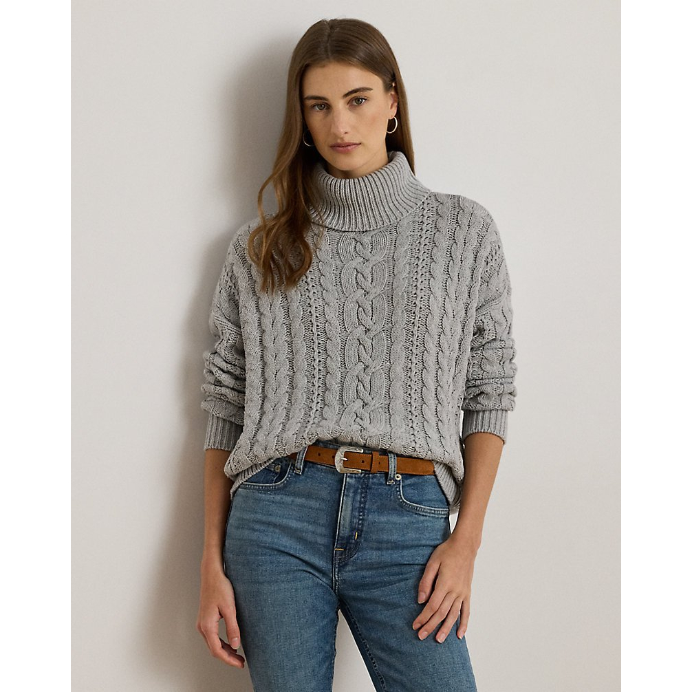 'Cable-Knit Turtleneck Sweater' pour Femmes