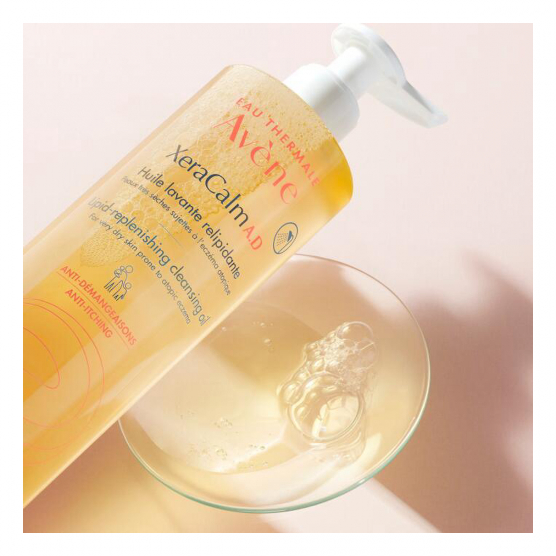 'Xeracalm A.D Lipid-replenishing Relief' Cleansing Oil - 400 ml
