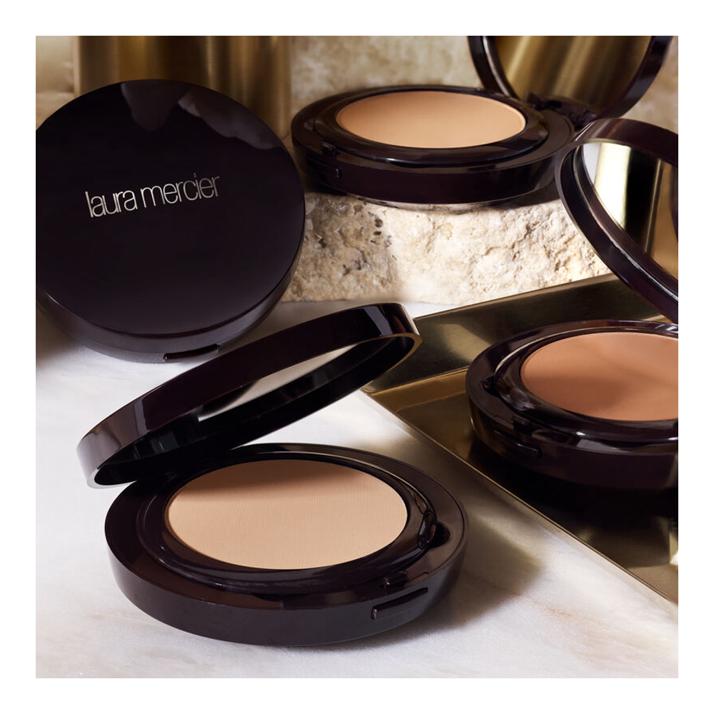 Poudre de fond de teint 'Smooth Finish SPF20 UVB/UVA' - 4W1 10 Medium With Warm Undertones 9.2 ml