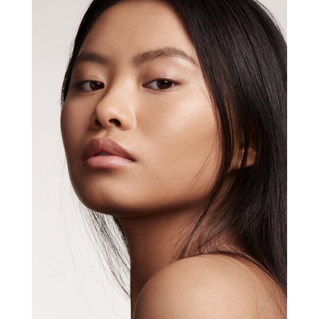 'Pro Filt’r Soft Matte' Powder Foundation - 300 Medium-Warm Golden Undertone 9.1 g