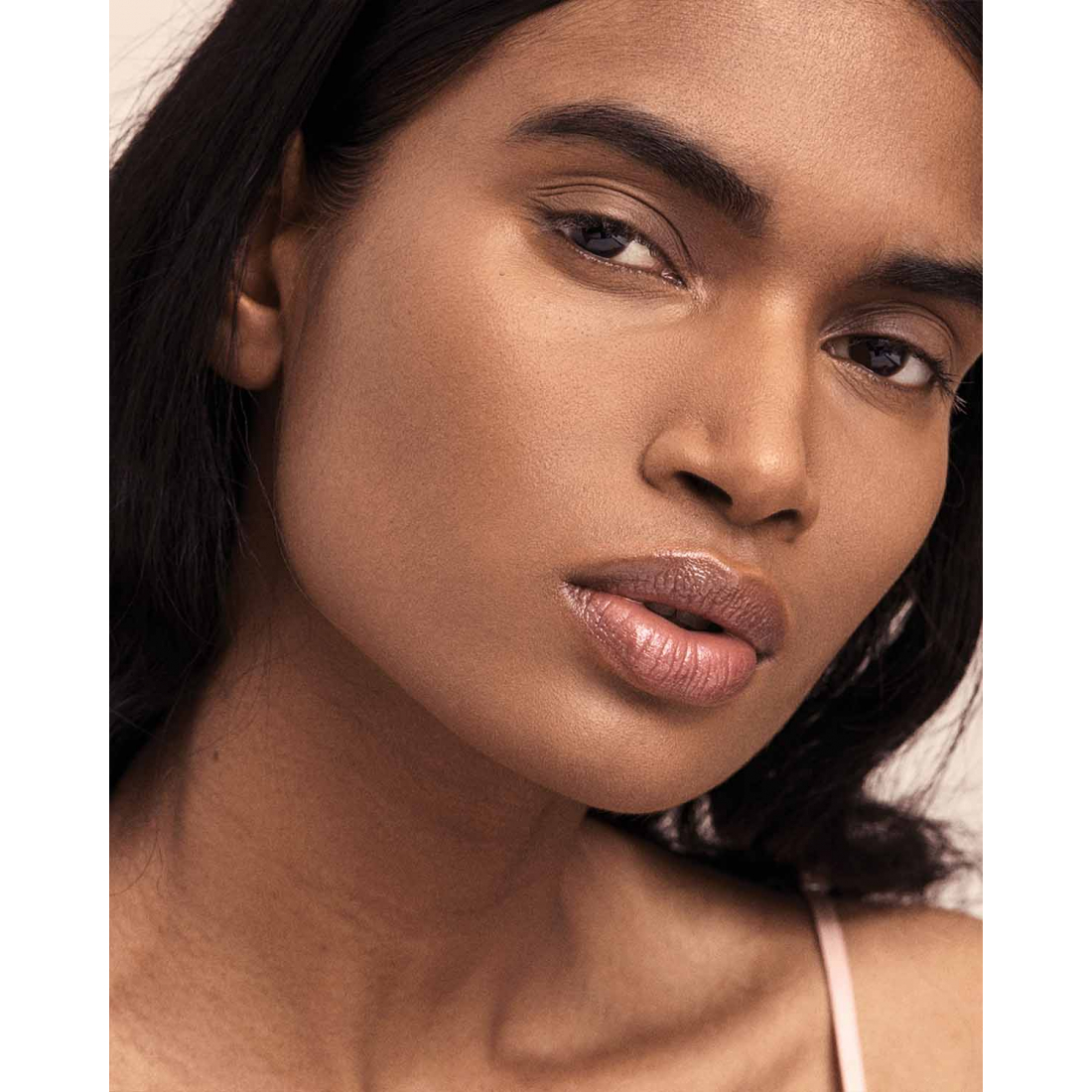 'Pro Filt’r Soft Matte' Powder Foundation - 380 Medium Deep-Cool Peach Undertone 9.1 g